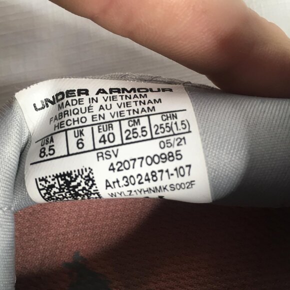 Under Armour Shoes Womens Size 8.5 Gray Pink Slip On Strap Sneakers 3024871-107 - Picture 2 of 11